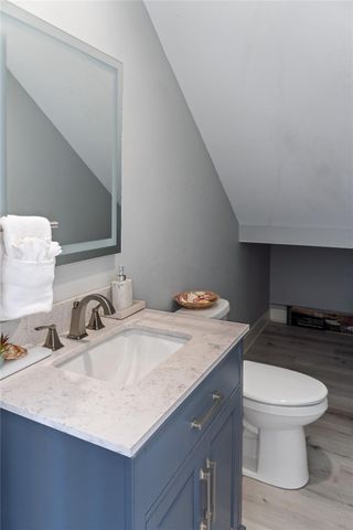 962 Meynig Drive, Crystal Beach, TX 77650