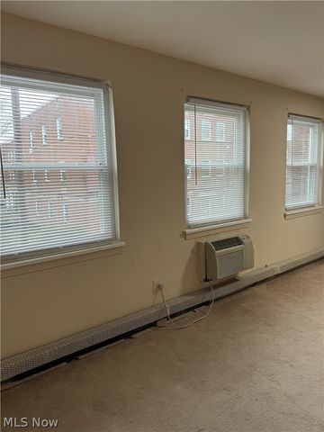 13781 Cedar Road 201, South Euclid, OH 44118