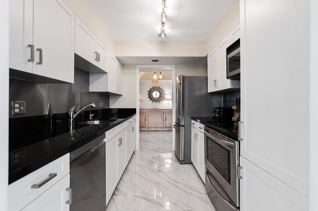 5550 N Ocean Drive 5c, Singer Island, FL 33404