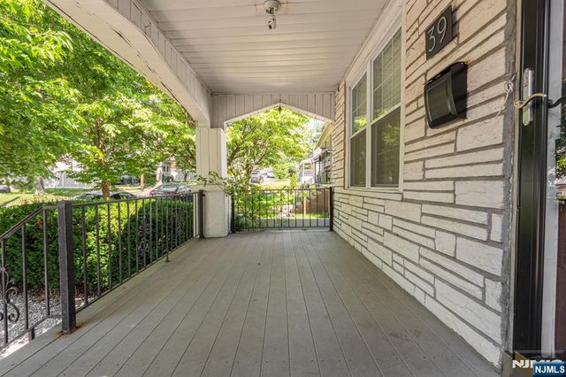 39 Summit Street, Ridgefield Park, NJ 07660