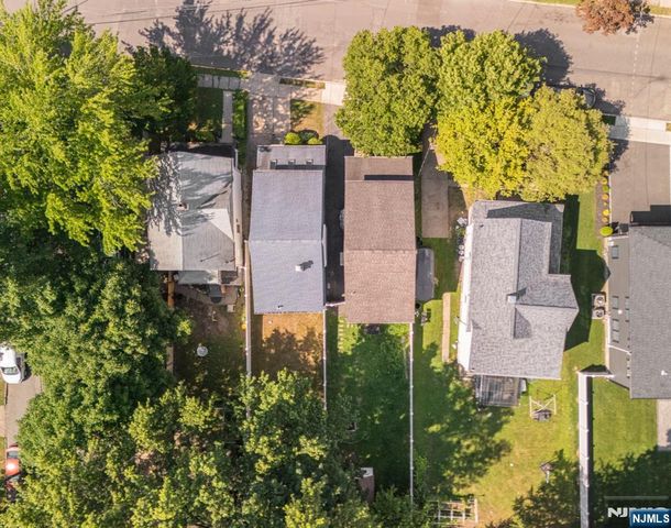 39 Summit Street, Ridgefield Park, NJ 07660