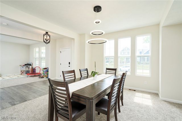 2865 Galway Drive, Brunswick Hills, OH 44212