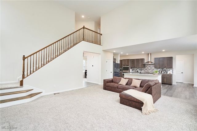 2865 Galway Drive, Brunswick Hills, OH 44212