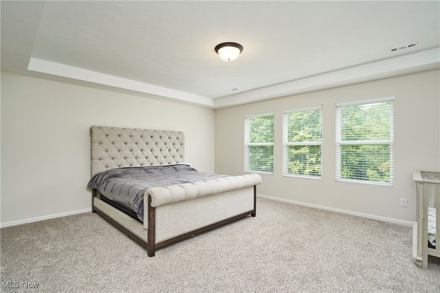 2865 Galway Drive, Brunswick Hills, OH 44212