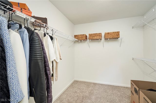 2865 Galway Drive, Brunswick Hills, OH 44212