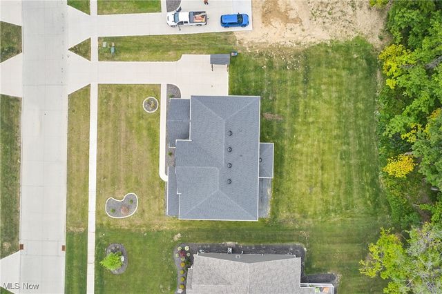 2865 Galway Drive, Brunswick Hills, OH 44212