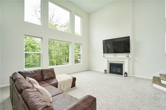 2865 Galway Drive, Brunswick Hills, OH 44212