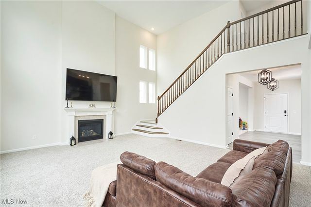 2865 Galway Drive, Brunswick Hills, OH 44212