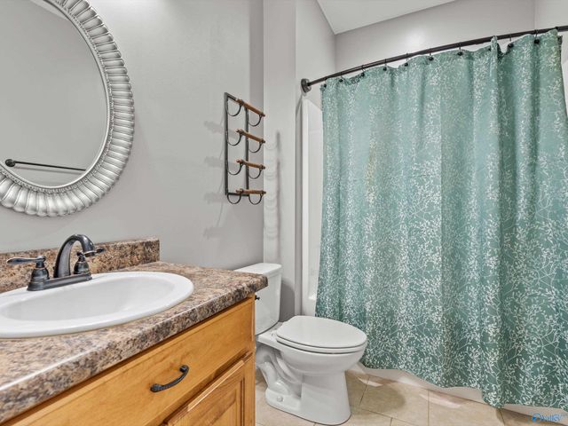 148 Skidmore Road, Decatur, AL 35603