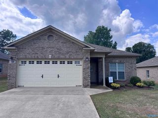 148 Skidmore Road, Decatur, AL 35603