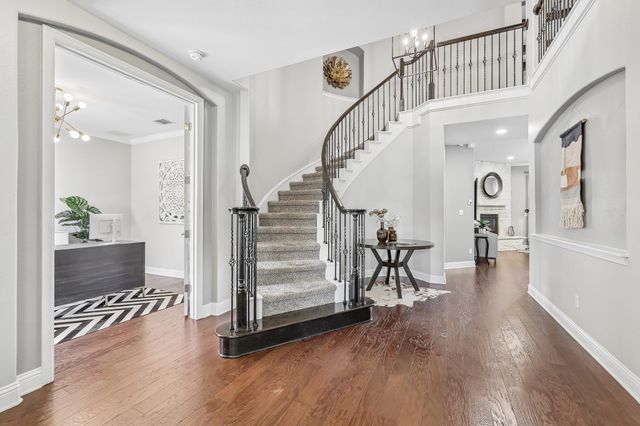 1848 Harvest Dance DR, Leander, TX 78641