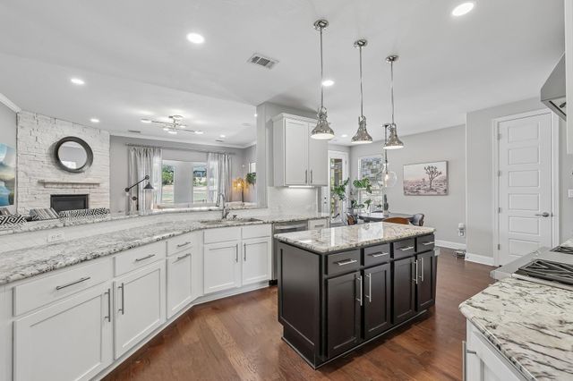 1848 Harvest Dance DR, Leander, TX 78641