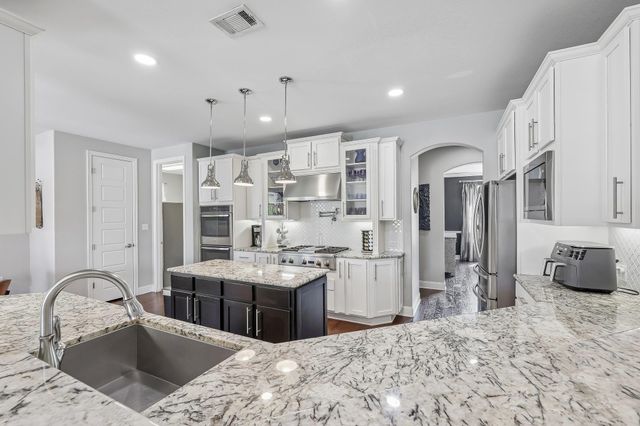 1848 Harvest Dance DR, Leander, TX 78641