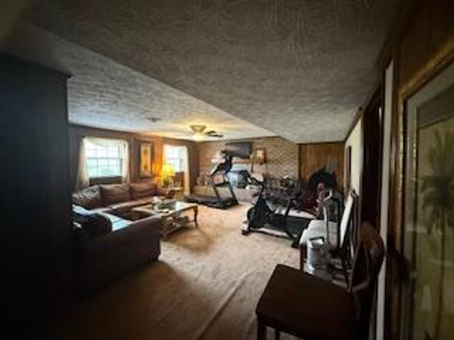 3924 Gladman Way, Lexington, KY 40514