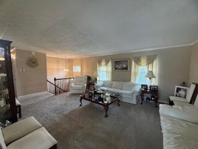 3924 Gladman Way, Lexington, KY 40514