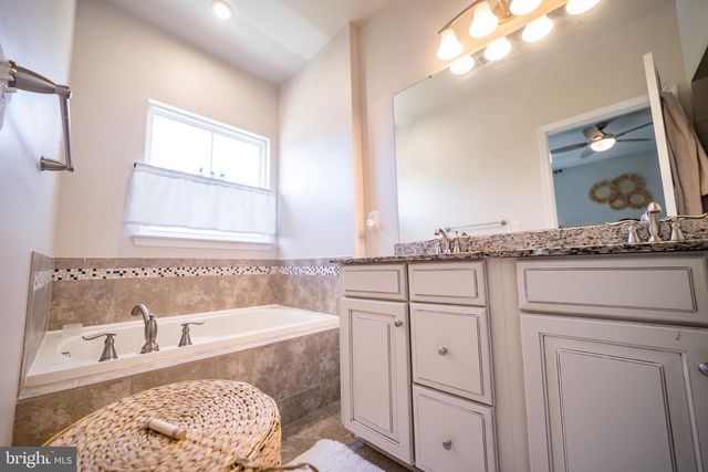 10680 HINTON WAY, Manassas, VA 20112