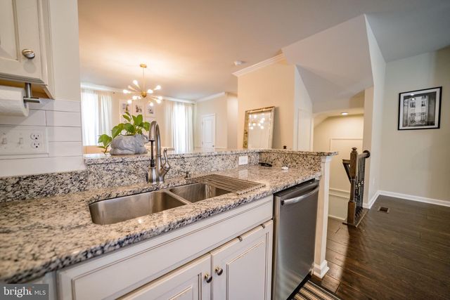 10680 HINTON WAY, Manassas, VA 20112