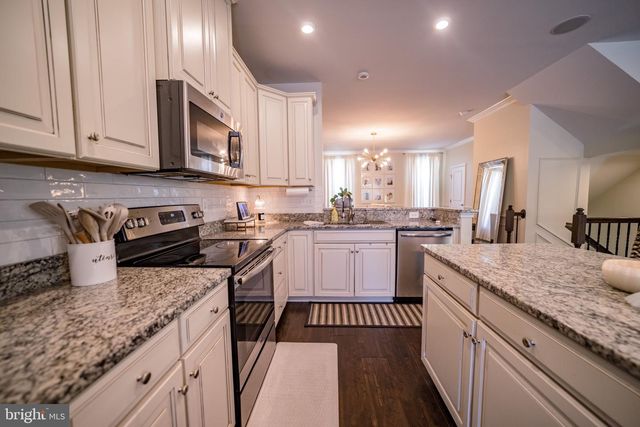 10680 HINTON WAY, Manassas, VA 20112