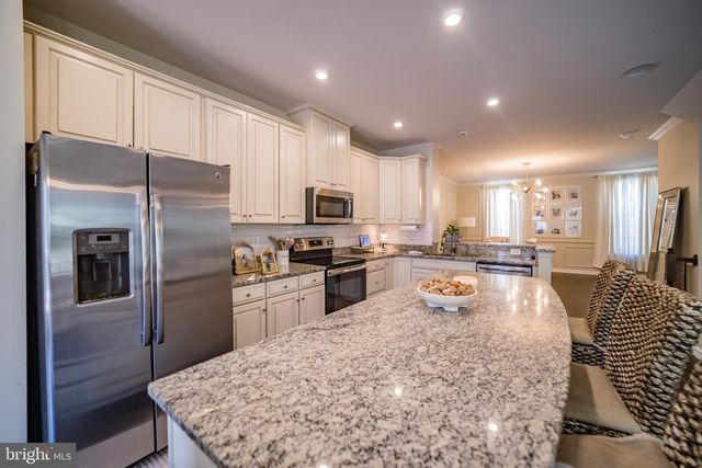 10680 HINTON WAY, Manassas, VA 20112