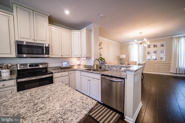10680 HINTON WAY, Manassas, VA 20112