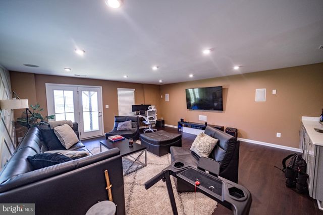 10680 HINTON WAY, Manassas, VA 20112