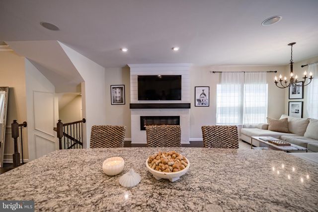 10680 HINTON WAY, Manassas, VA 20112
