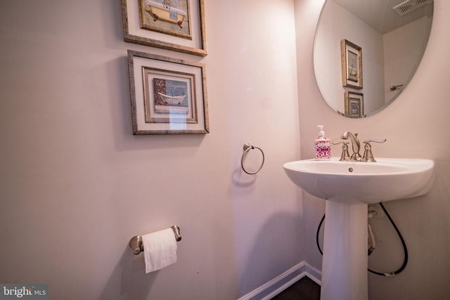 10680 HINTON WAY, Manassas, VA 20112