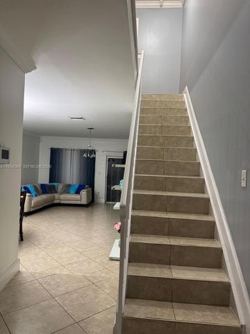 8370 SW 154th Avenue 9, Miami, FL 33193