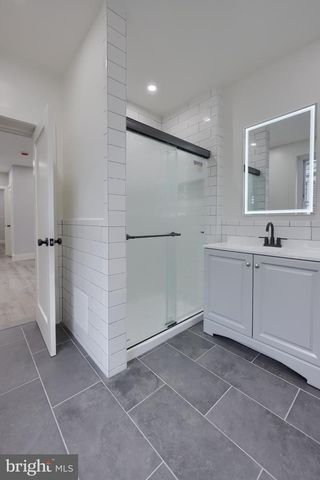 42 N 11TH ST, Reading, PA 19601