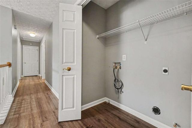2498 Insdale Trace, Acworth, GA 30101