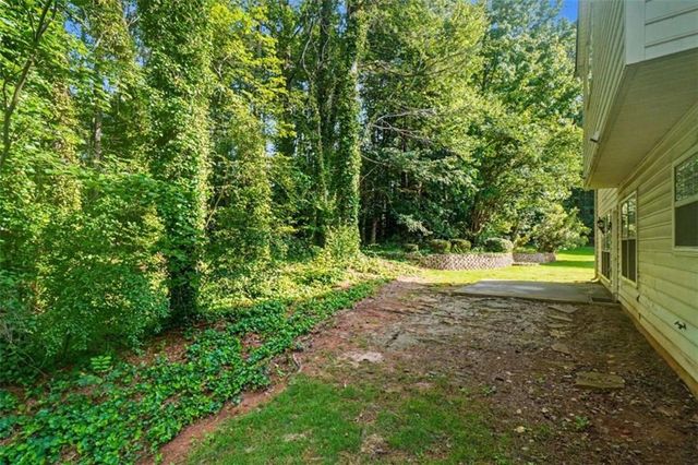 2498 Insdale Trace, Acworth, GA 30101