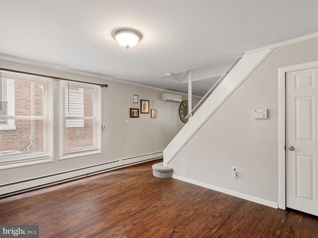 627 FORD STREET, Conshohocken, PA 19428