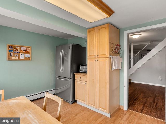 627 FORD STREET, Conshohocken, PA 19428