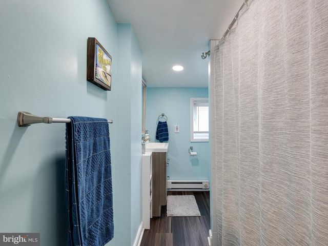 627 FORD STREET, Conshohocken, PA 19428