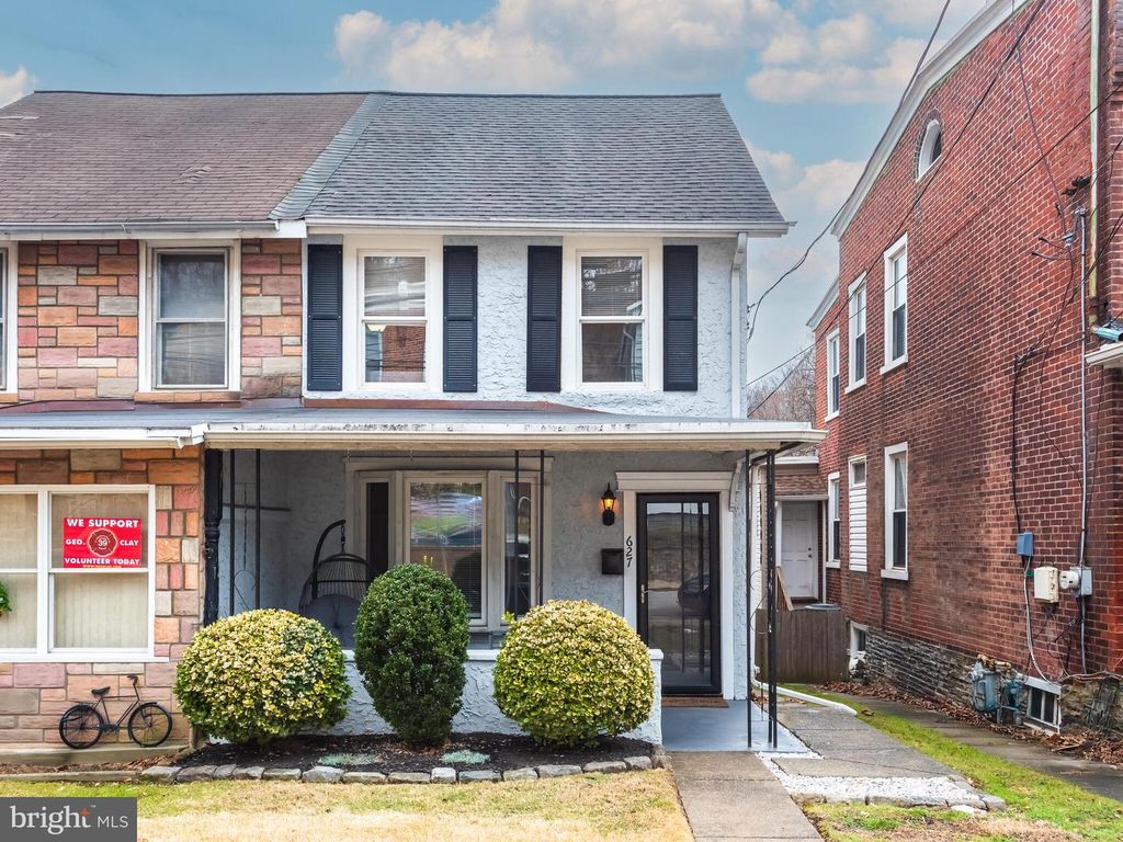 627 FORD STREET, Conshohocken, PA 19428