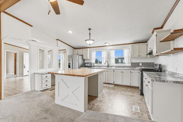 1909 SW 90th St, Augusta, KS 67010