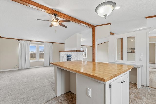 1909 SW 90th St, Augusta, KS 67010