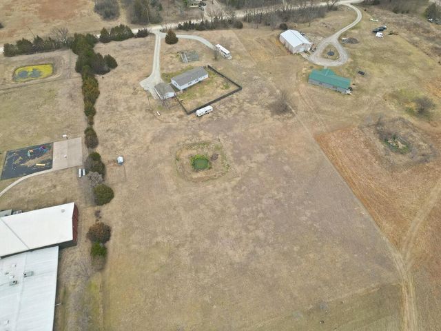 1909 SW 90th St, Augusta, KS 67010