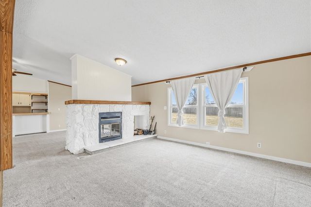 1909 SW 90th St, Augusta, KS 67010