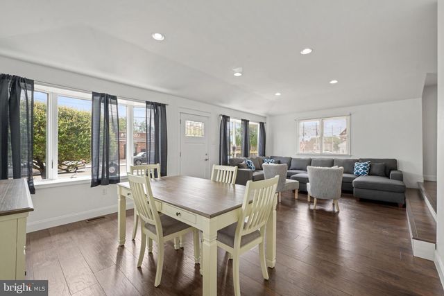 817 N BROAD ST, Woodbury, NJ 08096