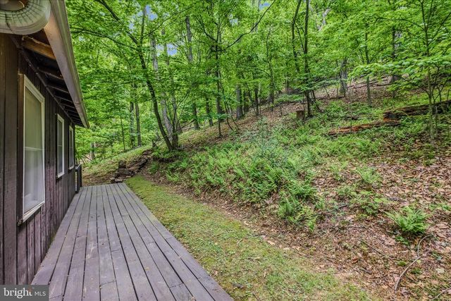 98 ORE TRL, Berkeley Springs, WV 25411