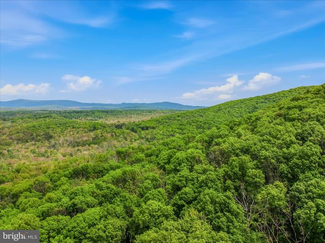 98 ORE TRL, Berkeley Springs, WV 25411
