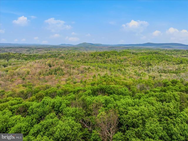 98 ORE TRL, Berkeley Springs, WV 25411