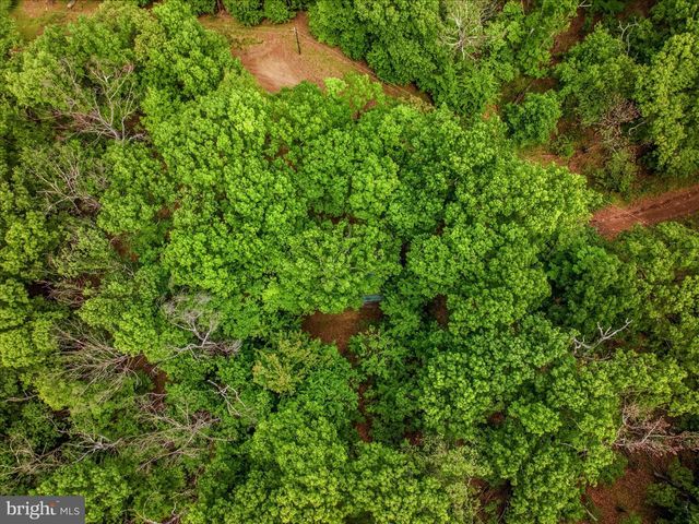 98 ORE TRL, Berkeley Springs, WV 25411
