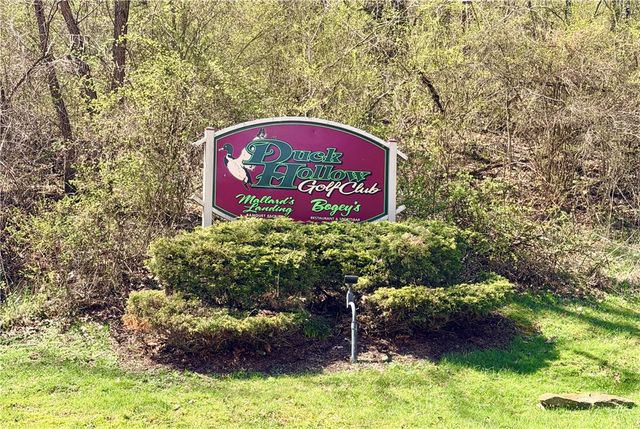 1017 Colonial Dr, Menallen Twp, PA 15401