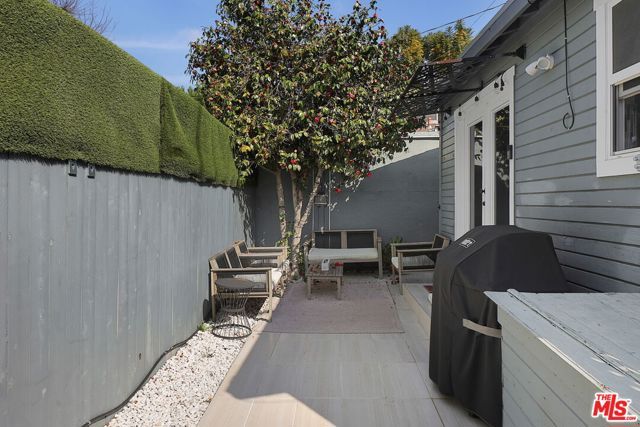 936 N Harper Avenue, West Hollywood, CA 90046