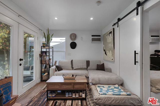 936 N Harper Avenue, West Hollywood, CA 90046