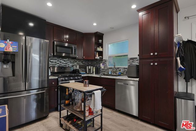 936 N Harper Avenue, West Hollywood, CA 90046