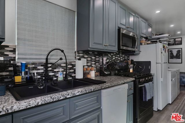 936 N Harper Avenue, West Hollywood, CA 90046