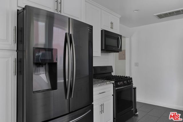 936 N Harper Avenue, West Hollywood, CA 90046